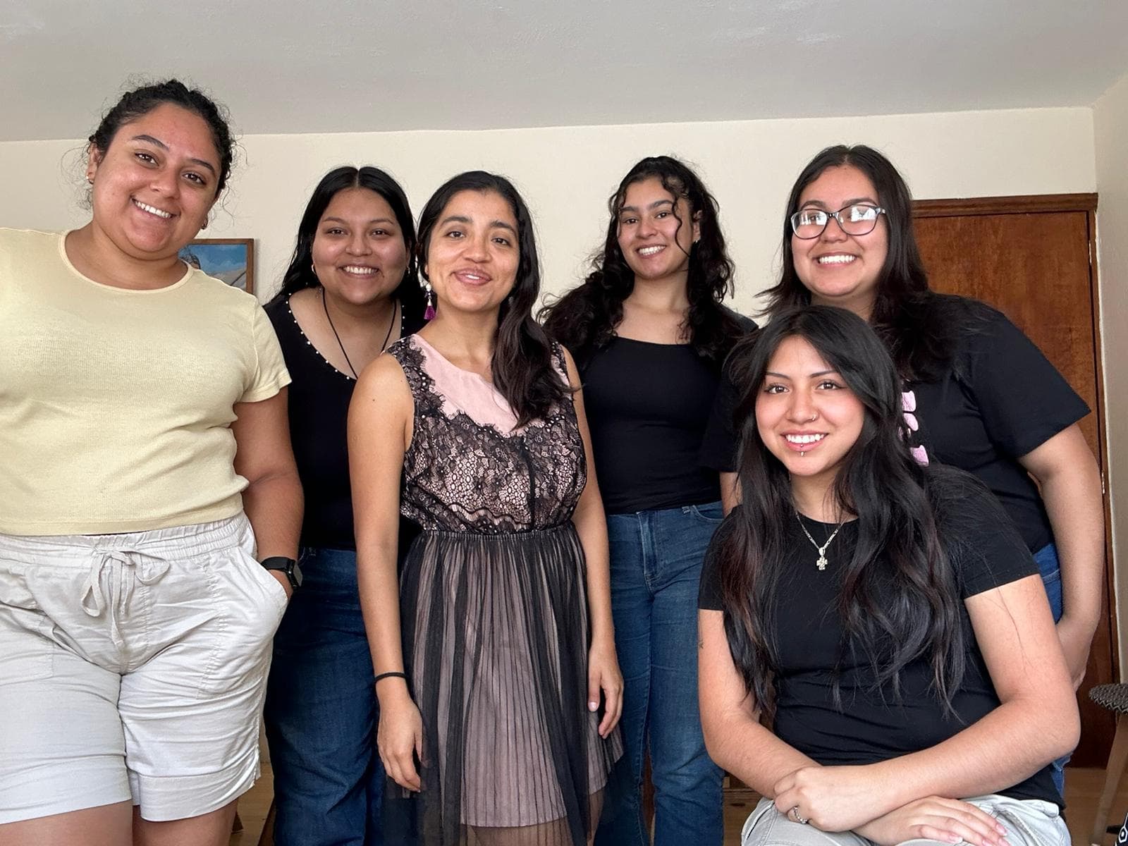 Group of Spanish language students and their teacher gathering together after class in Oaxaca